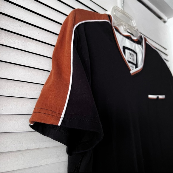 TWICE Stay Present T-Shirt - Picture 4 of 9